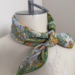 Woman’s neck scarf 21”x21”